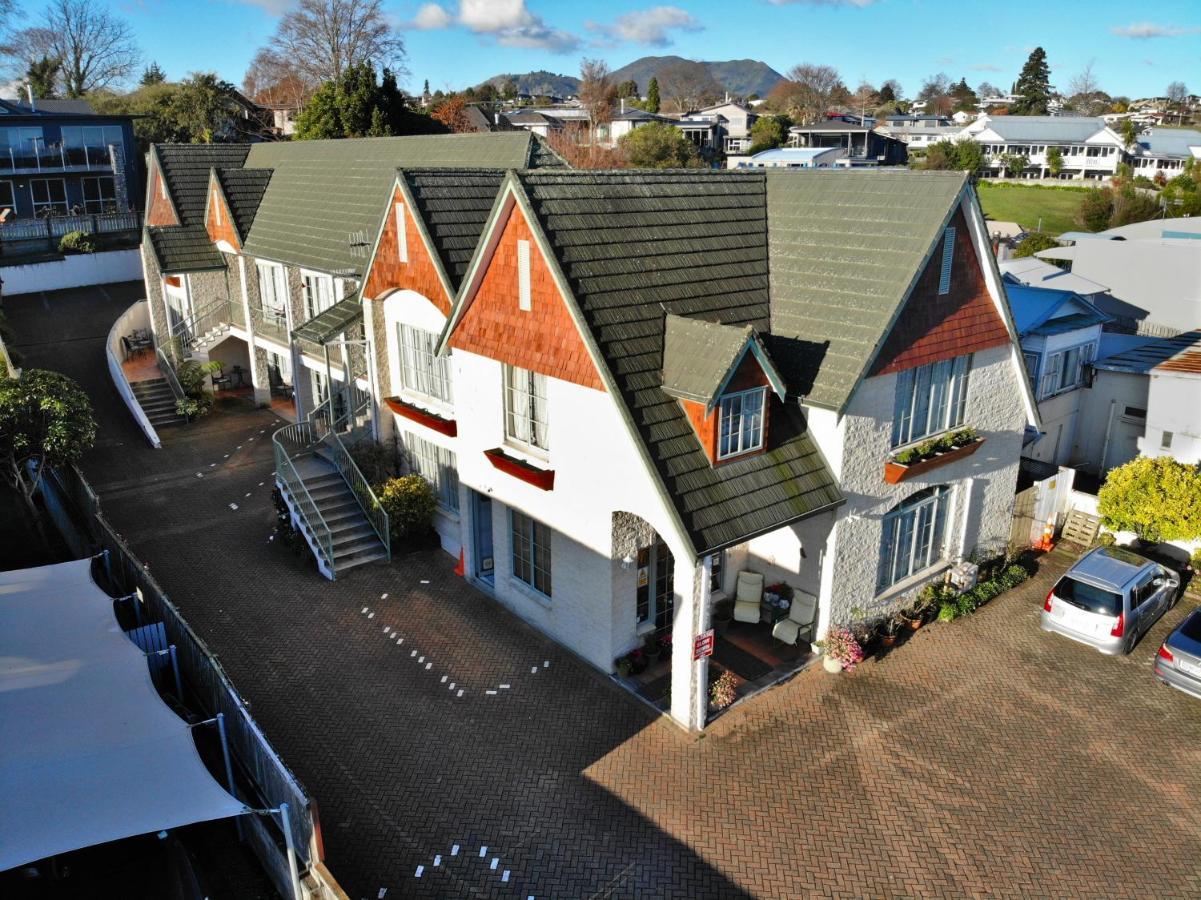 Colonial Lodge Motel Lago Lago Taupo Exterior foto