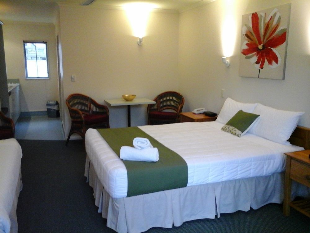 Colonial Lodge Motel Lago Lago Taupo Exterior foto
