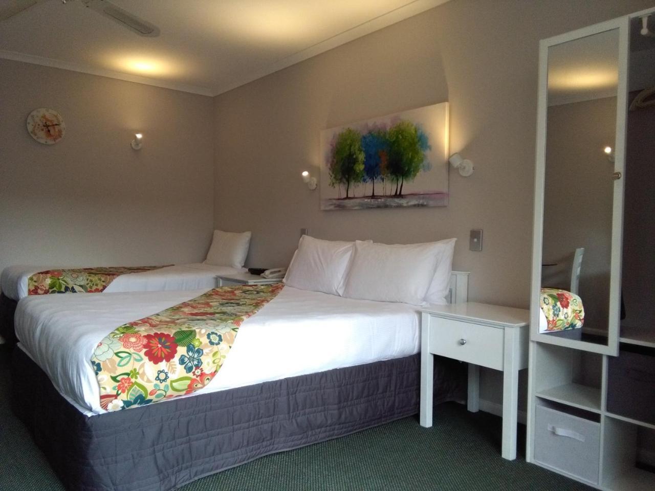 Colonial Lodge Motel Lago Lago Taupo Exterior foto