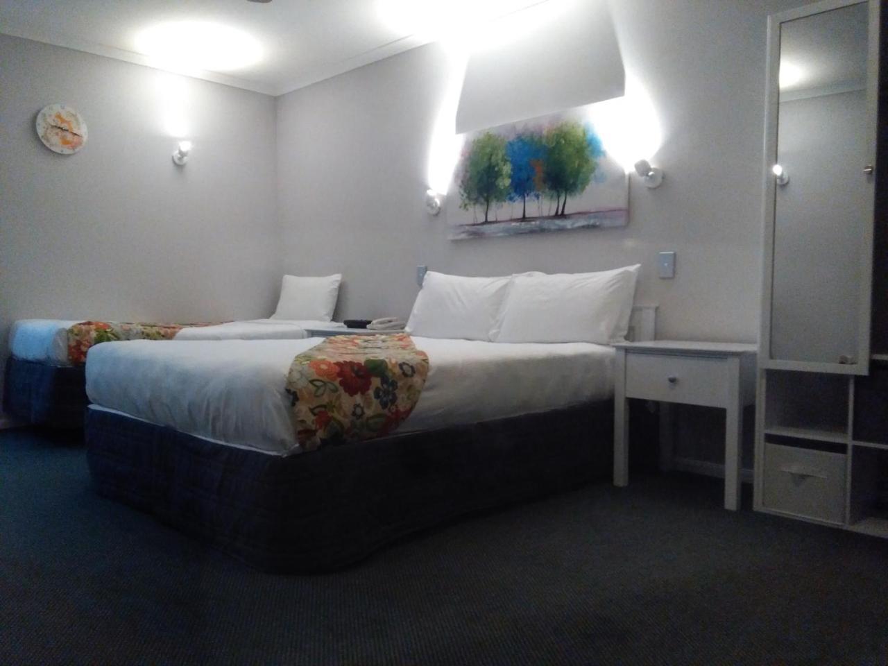 Colonial Lodge Motel Lago Lago Taupo Exterior foto
