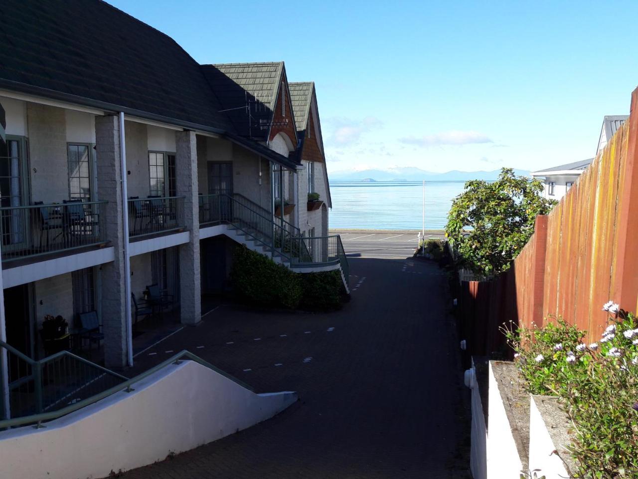 Colonial Lodge Motel Lago Lago Taupo Exterior foto