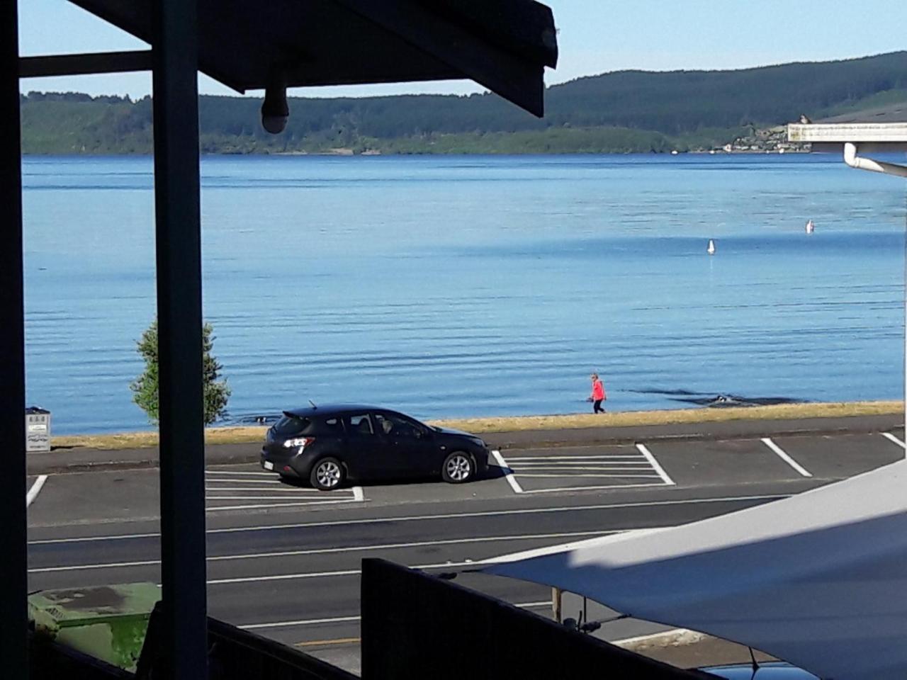 Colonial Lodge Motel Lago Lago Taupo Exterior foto